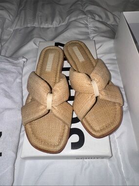 SCHUTZ Beige Woven Knot Slide Sandals